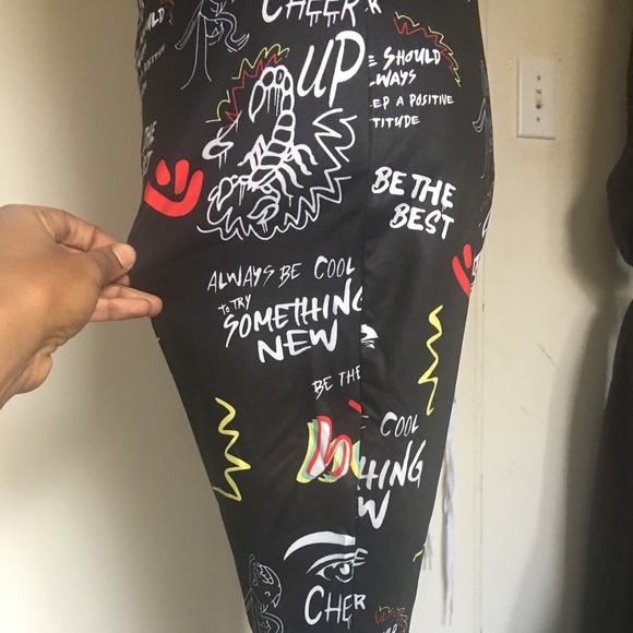 Sexy graffiti style full jumpsuit - Picture 10 of 12